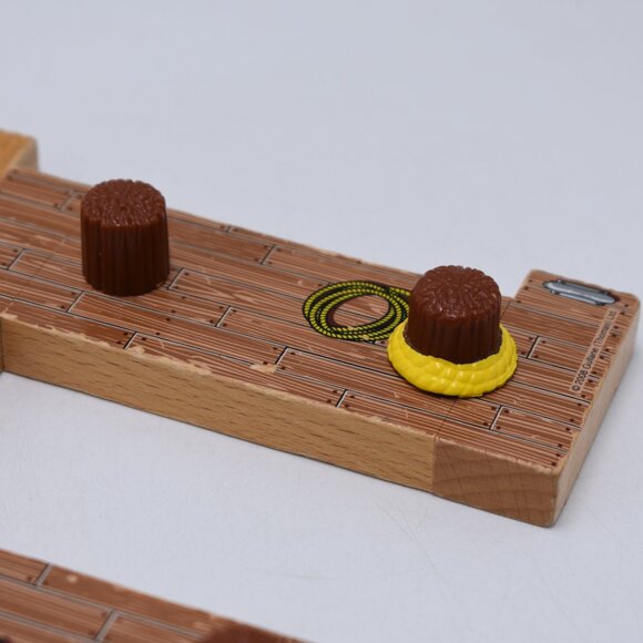 Sodor Bay Tugboat and Dock Rare Vintage Thomas & Friends Wooden Railway Trains - Picture 6 of 12